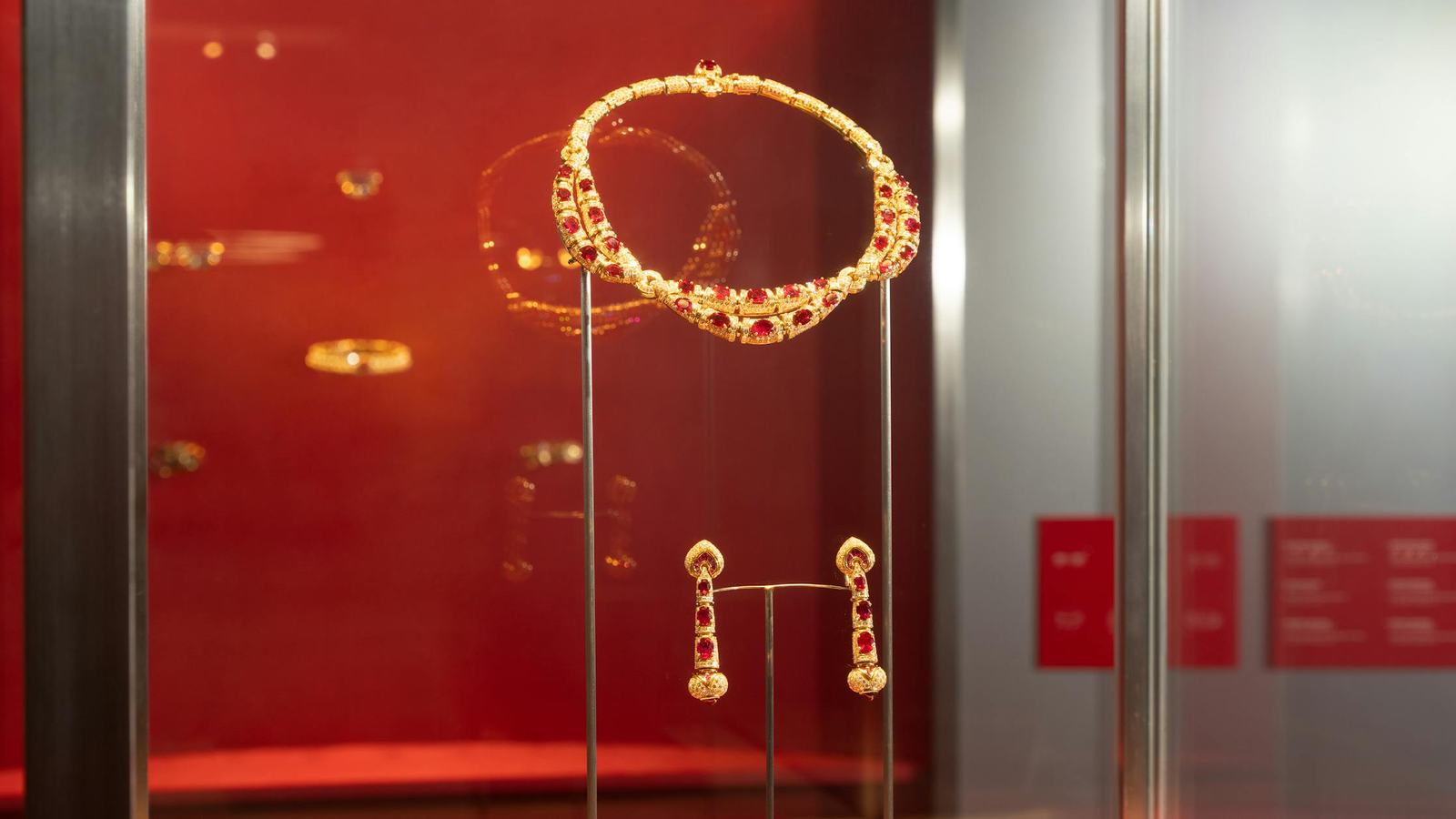 Bvlgari Takes More Than 300 Colourful Jewellery Works to Shanghai — official source image