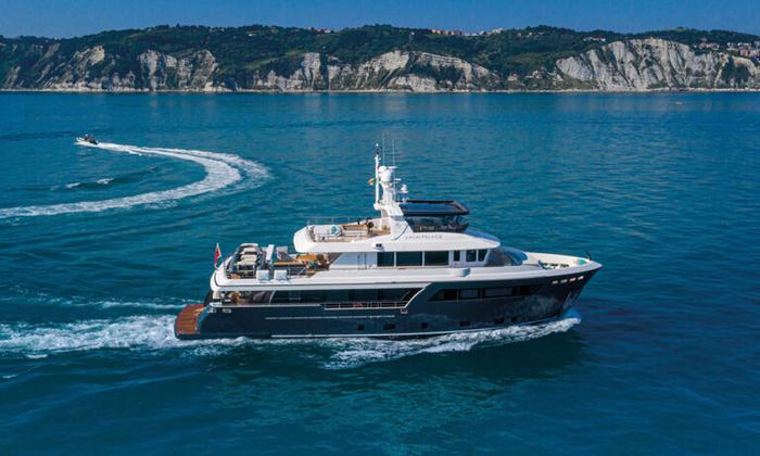 Cantiere delle Marche Archipelago