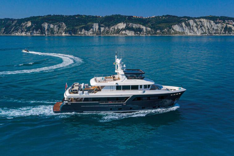 Cantiere delle Marche Archipelago