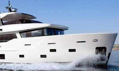 CdM news - Interview with the owner of Yolo