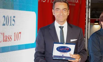CdM news - Darwin Class 107 Barca Dell'Anno 2015