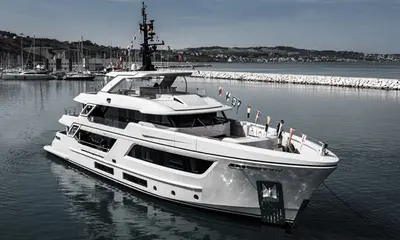 CdM news - RJ 115 M/Y Stellamar has been launched