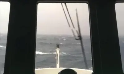 CdM news - M/Y Percheron sailing with a 55 knots wind