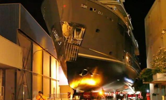 CdM news - Darwin Class 107'