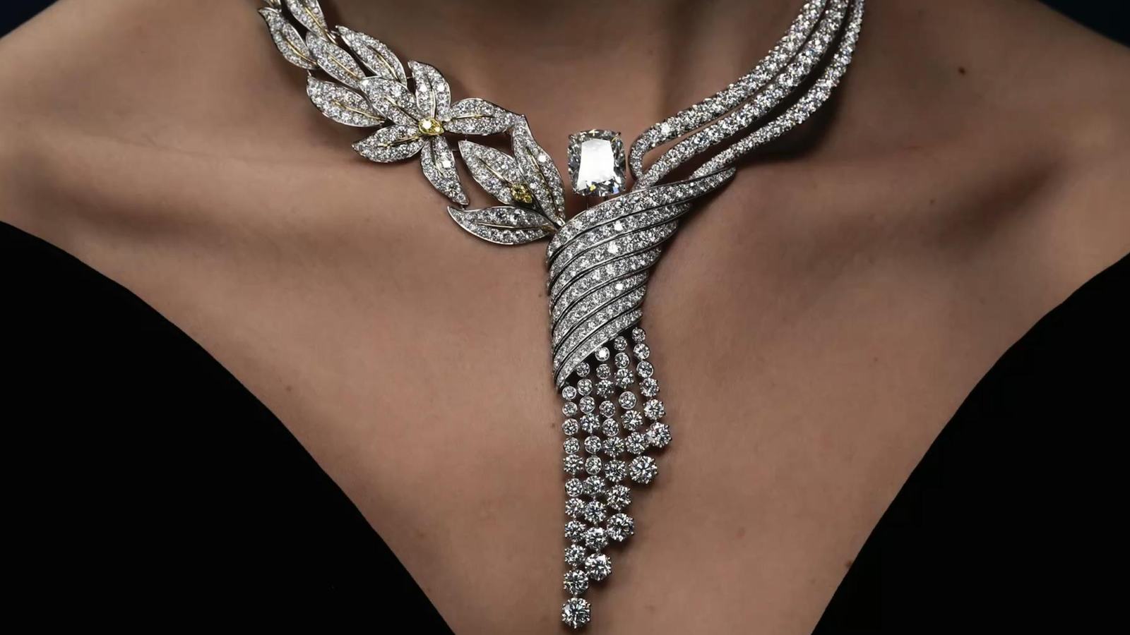 Chaumet Turns Tea, Spices and Flowers into 46 High Jewellery Creations — official source image