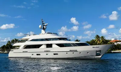 34m Sanlorenzo Christina Sold With Northrop & Johnson Representing Buyer — source image