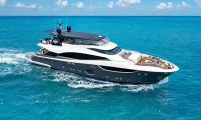 32m CIELO NERO Joins Bahamas Charter Fleet From $90,000 a Week — source image