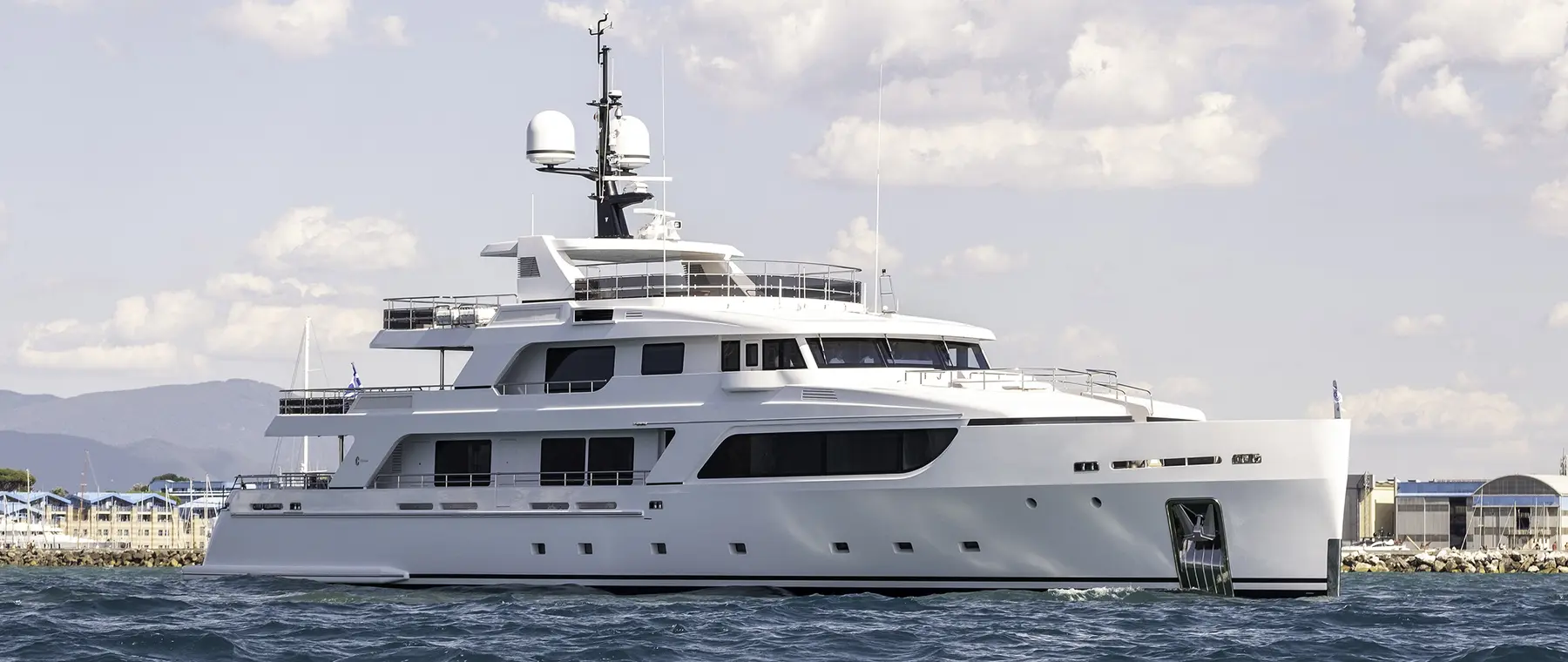 Codecasa news - Codecasa 43 – m.y. Boji – Delivered to her Owner