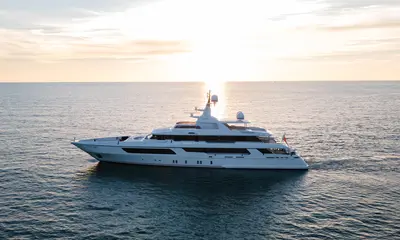 Codecasa news - RETURN OF M.Y. MY LEGACY IN VIAREGGIO