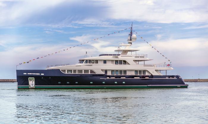 Codecasa news - CODECASA 43 FULL BEAM – VINTAGE SERIES – HULL F76 – THE LAUNCHING