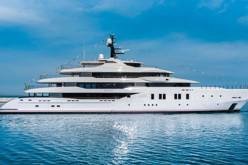 CRN M/Y 139 by CRN