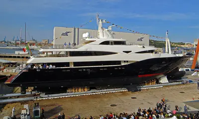 A new christening for CRN the 60-metre "Blue Eyes" mega-yacht - CRN news image