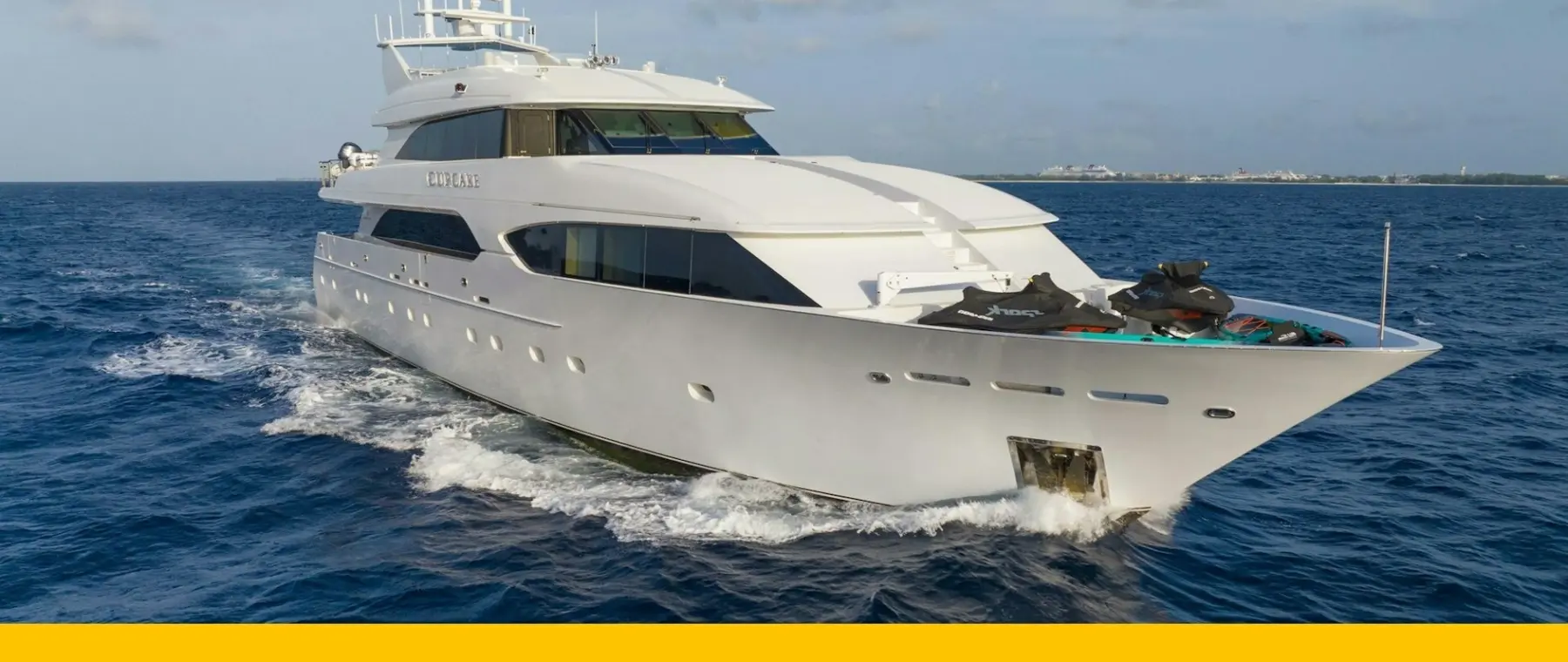 CUPCAKE — official Worth Avenue Yachts image