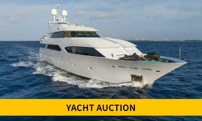 CUPCAKE — official Worth Avenue Yachts image