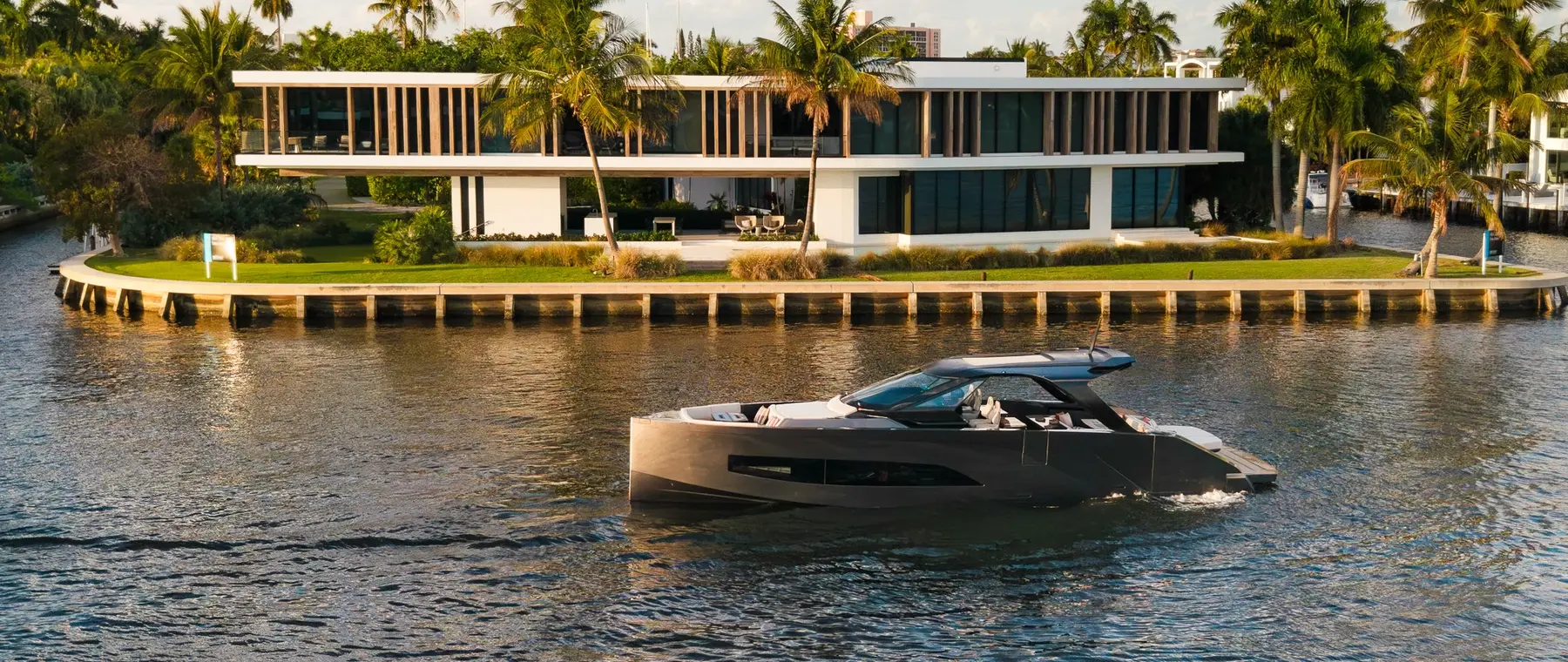 MANARI 52 Chase Boat Takes Cannes Trophy Before Monaco Appearance — verified official source image