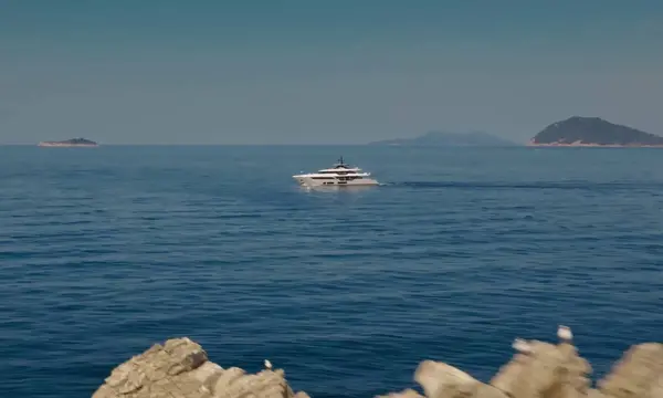 Custom Line Navetta 38 Sets Out Four-Deck Beach-Club Vision — official source image