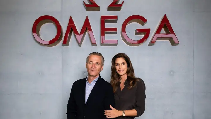 Cindy Crawford Returns to Omega's Swiss Watchmaking Headquarters — official Omega SA image