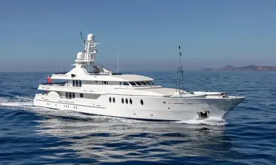 DEJA TOO - Damen Yachting official image