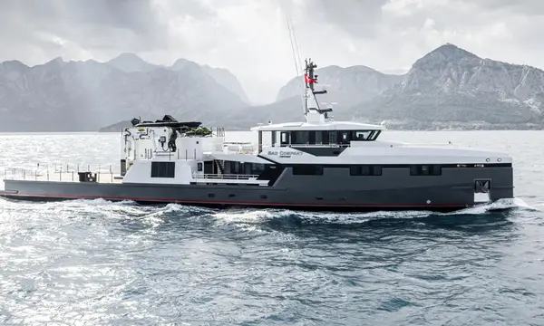 Delivery of the YS 53 BAD COMPANY SUPPORT 175 press image