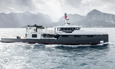 Delivery of the YS 53 BAD COMPANY SUPPORT 175 press image