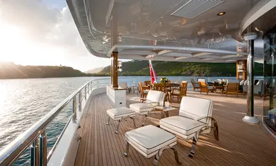 Invictus - Delta Marine official image