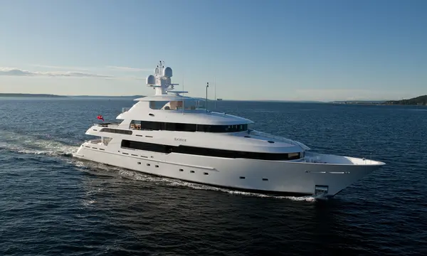 Rochade - Delta Marine official image
