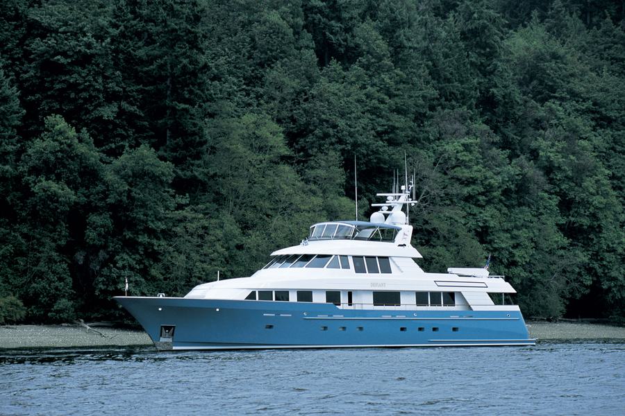 Defiant - Delta Marine official image