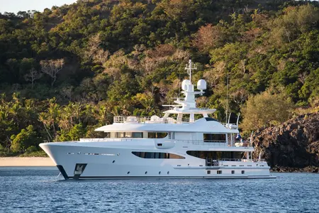 DRIFTWOOD - Damen Yachting official image