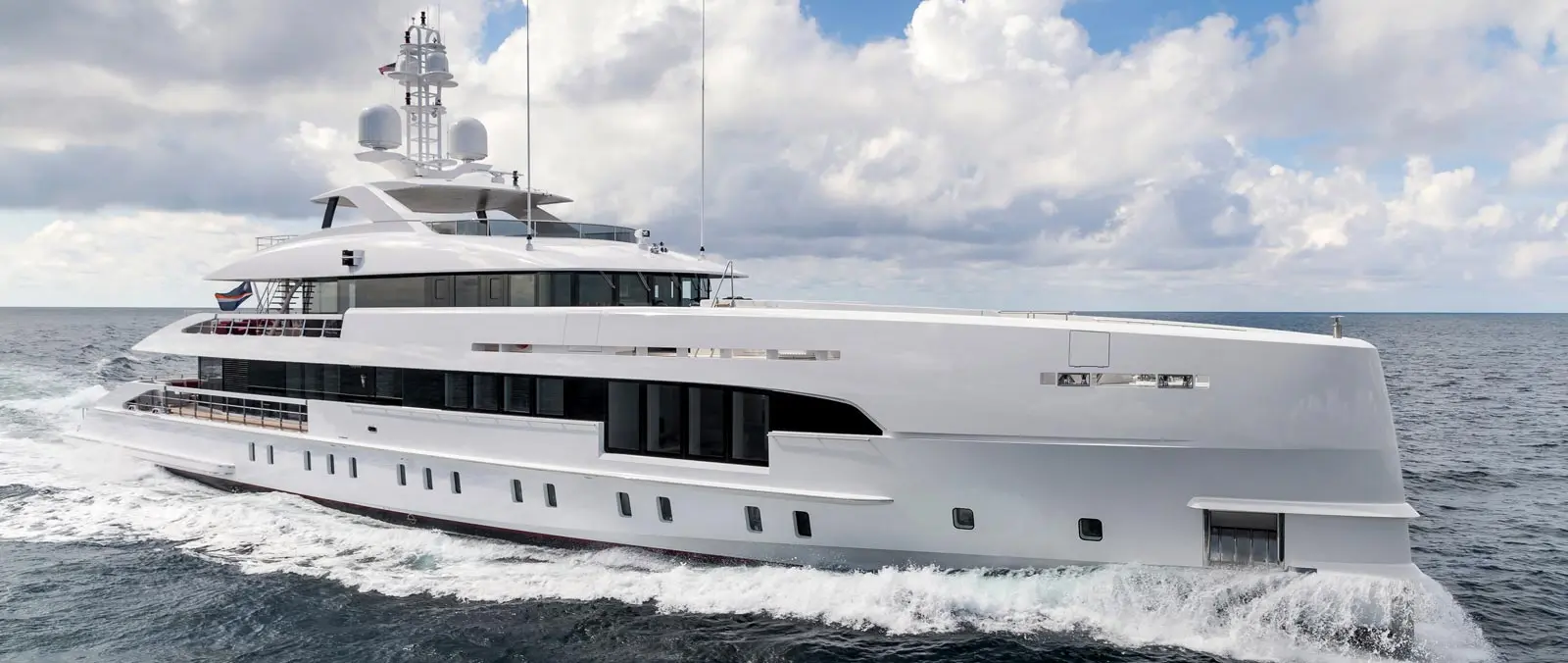 Sale of our second hybrid yacht press image