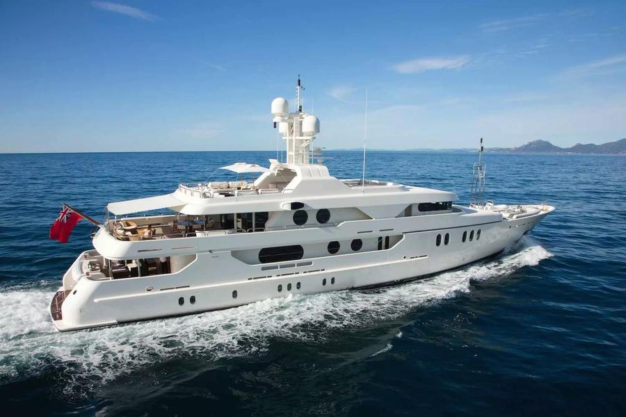 FAUDA - Damen Yachting official image