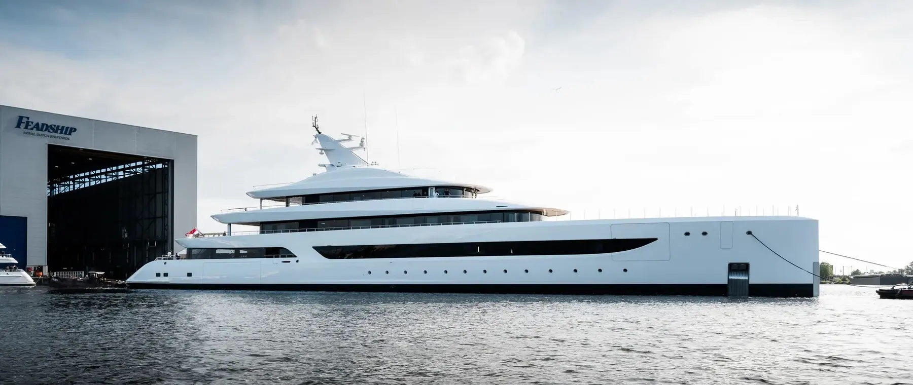 Feadship Project 828 Reveals Long-Bow Full-Custom Design — official source image