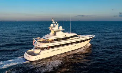 46.6m Feadship MYSTIQUE Offered at $14.25m With 30-Knot Heritage — source image