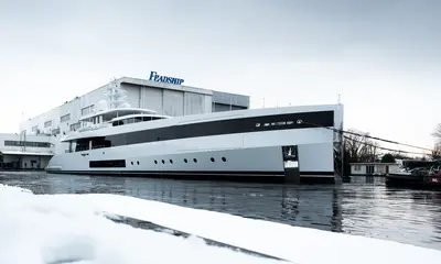 Feadship Les Cinq 2025