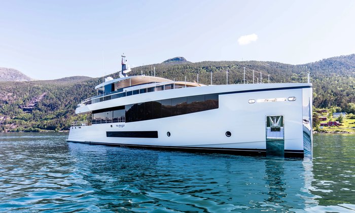 Feadship Kiss 2015