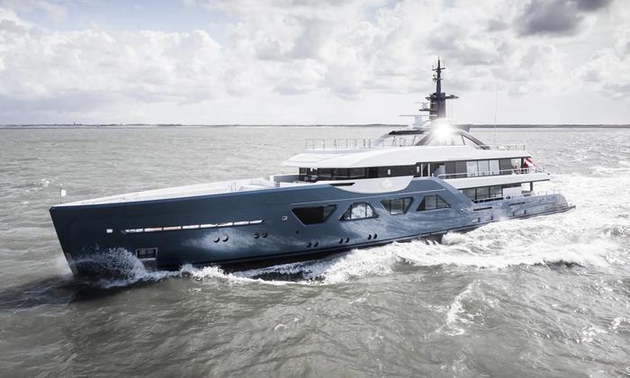 First Sea Trial for the latest Amels 60 press image