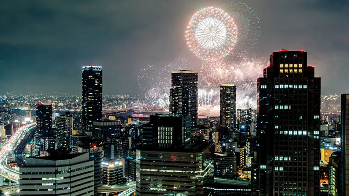 Naniwa Yodogawa Fireworks at Four Seasons Hotel Osaka official image
