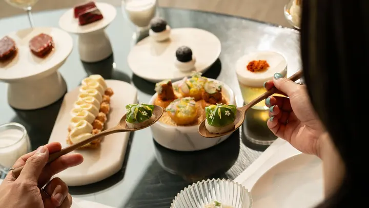 Official Four Seasons Bangkok Thai afternoon tea 2026 image