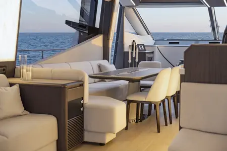 Galeon 800 FLY — official Galeon image 09