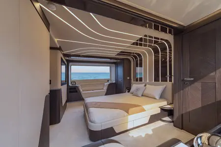 Galeon 800 FLY — official Galeon image 12