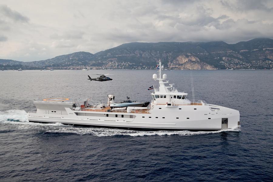 Game Changer - Damen Yachting official image