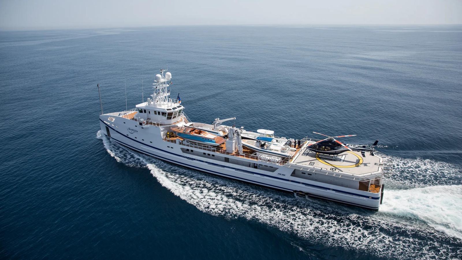 Garçon - Damen Yachting official image