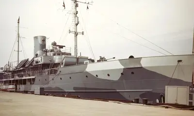 USS Dauntless, formerly SS Delphine, at Washington Navy Yard circa 1944–45