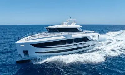 26m Horizon FD85s IKIGAI Delivered After Custom Family-Cruising Build — source image