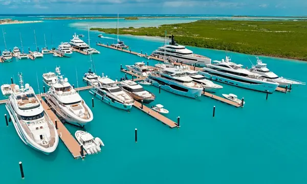 IGY Details Priority Berthing When Yacht Plans Change — source image