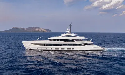 INARI — Divo Yacht sale listing hero
