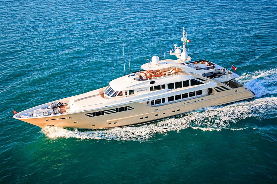 Muse | ISA Yachts official image