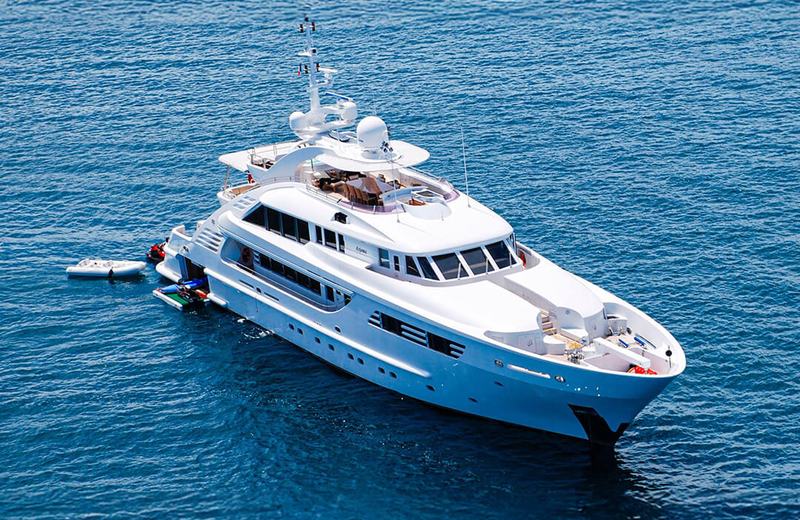 Oasis | ISA Yachts official image