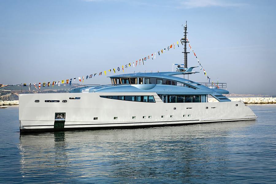 Queen Alla | ISA Yachts official image