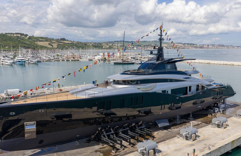 Sea Raider X | ISA Yachts official image