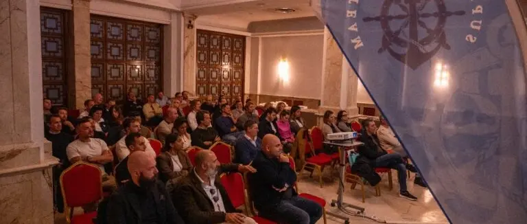 Italian Yacht Crew Groups Challenge Officer Contract Rules — source image